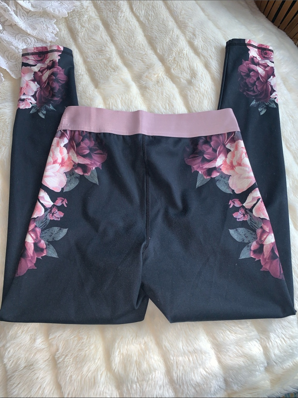 Y2K Black pink roses spandex walking running yoga athletic glam leggings M - Picture 7 of 8
